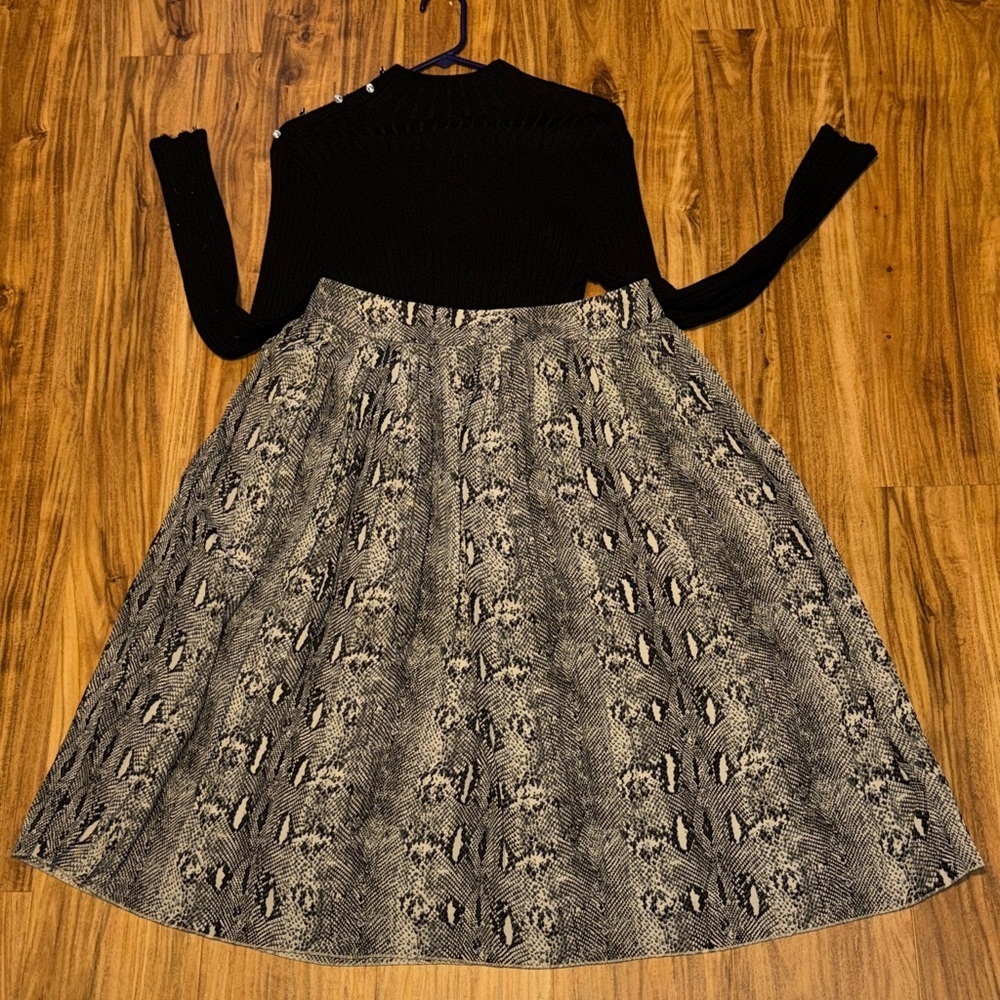 J Crew womens 12 large skirt midi Black cream snake print pleat business casual